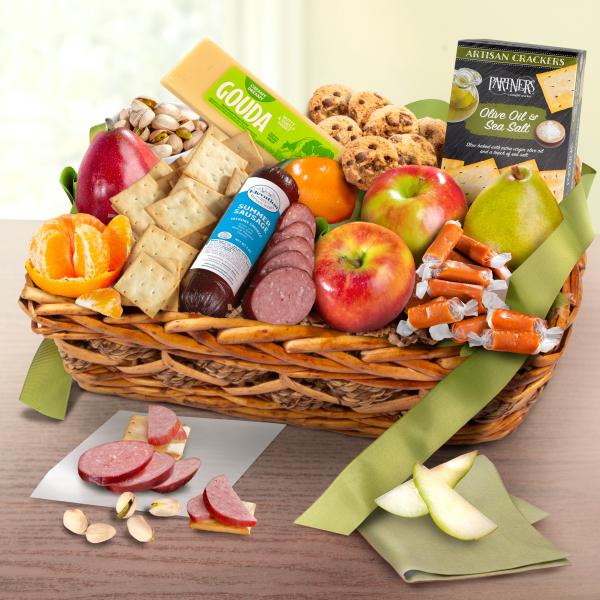AA4084F, Dad's Ultimate Snack Basket for Father's Day